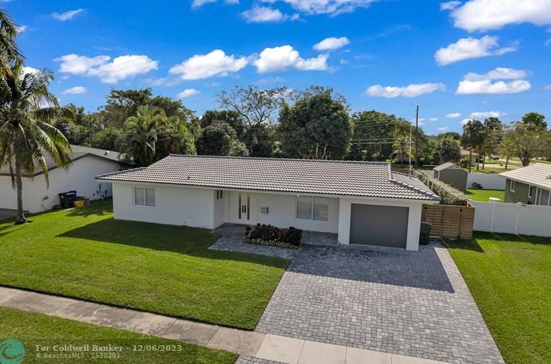 1190 Sw 14th St, Boca Raton, FL 33486