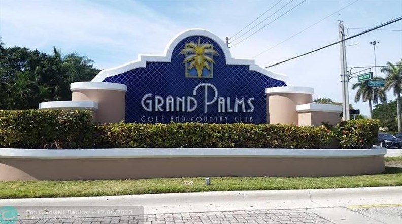 762 Sw 158th Way, Hollywood, FL 33027