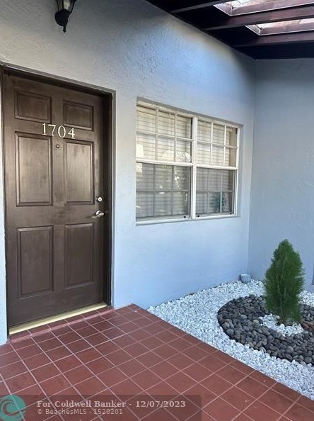 7040 Nw 173rd Dr #1704, Hialeah, FL 33015