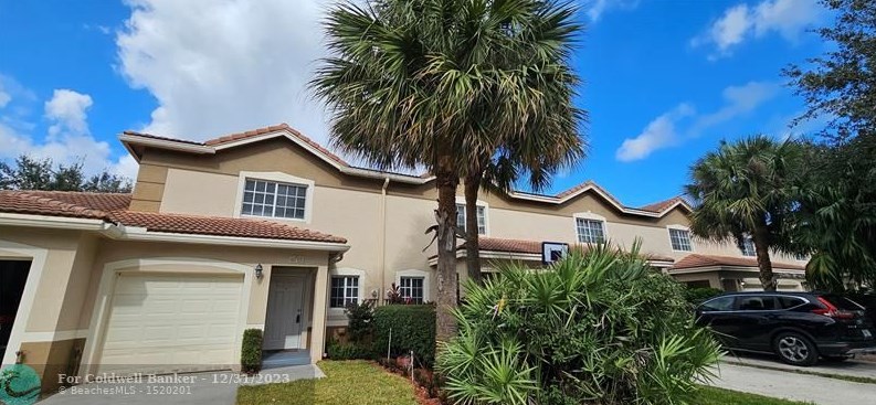 6715 Old Farm Trl, Boynton Beach, FL 33437