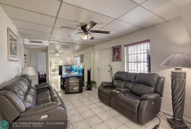 2515 161st St, Miami FL  33054-6537 exterior