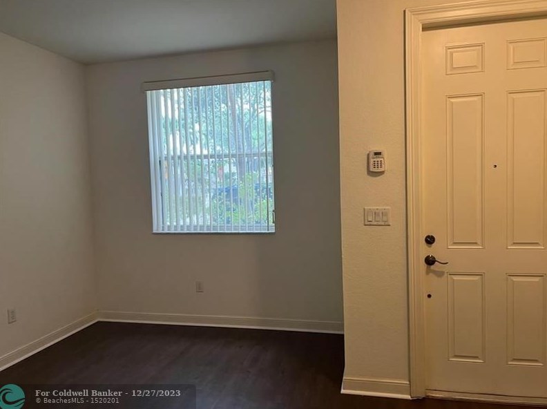 1717 Borrego Way Unit 5, West Palm Beach, FL 33401