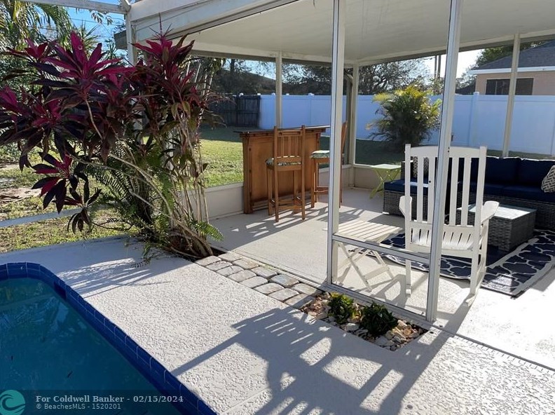 810 Commonwealth Rd, Fort Pierce FL  34953-2349 exterior