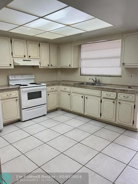 411 S Crescent Dr #102, Hollywood, FL 33021