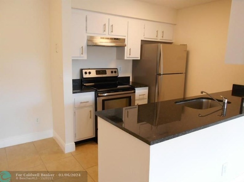 717 Nw 104th Ave # 203, Hollywood, FL