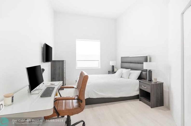 6550 Somerset Cir, Boca Raton FL  33496-4021 exterior