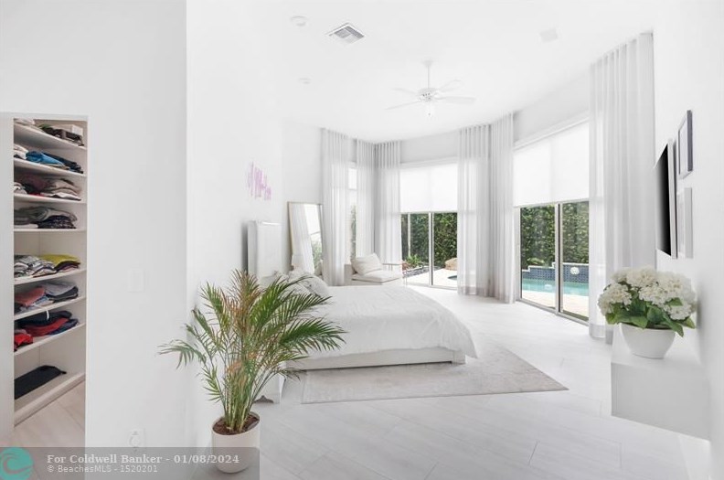 6550 Somerset Cir, Boca Raton FL  33496-4021 exterior