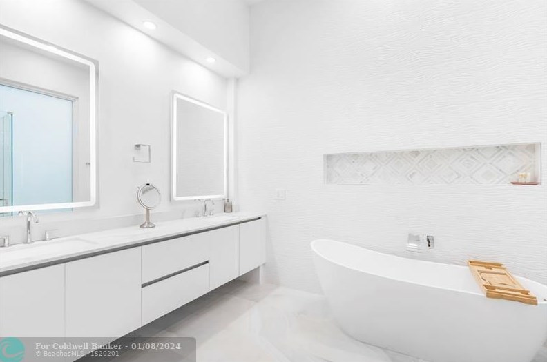 6550 Somerset Cir, Boca Raton FL  33496-4021 exterior