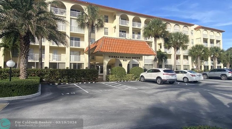 951 De Soto Rd #428, Boca Raton, FL 33432