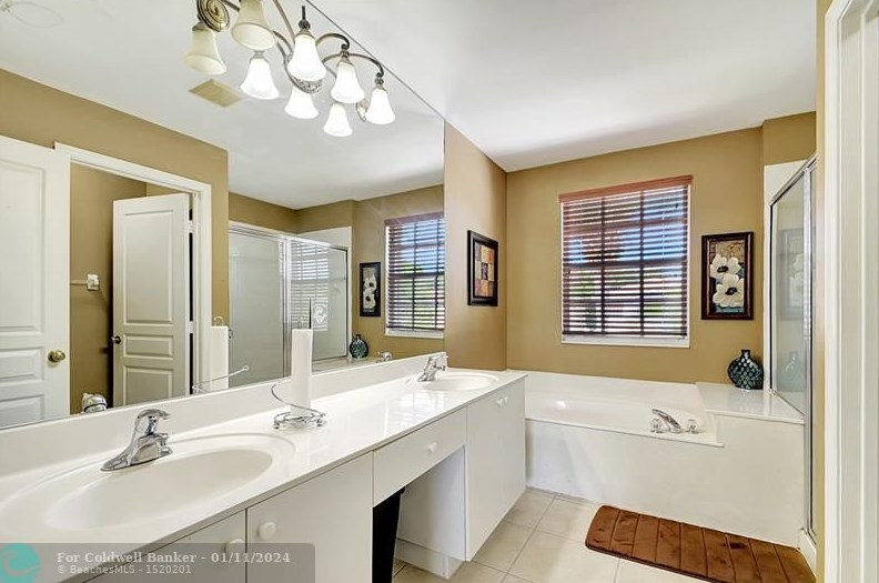 5480 Queenship Ct, Lake Worth FL  33463-5969 exterior