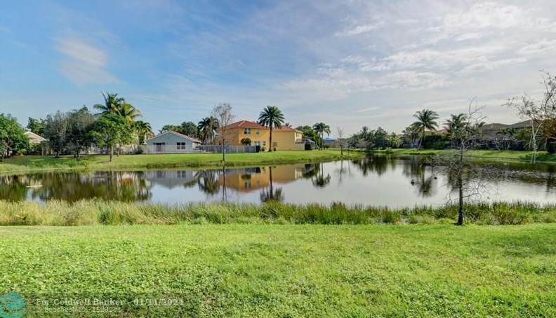 5480 Queenship Ct, Lake Worth FL  33463-5969 exterior