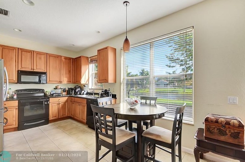 5480 Queenship Ct, Lake Worth FL  33463-5969 exterior