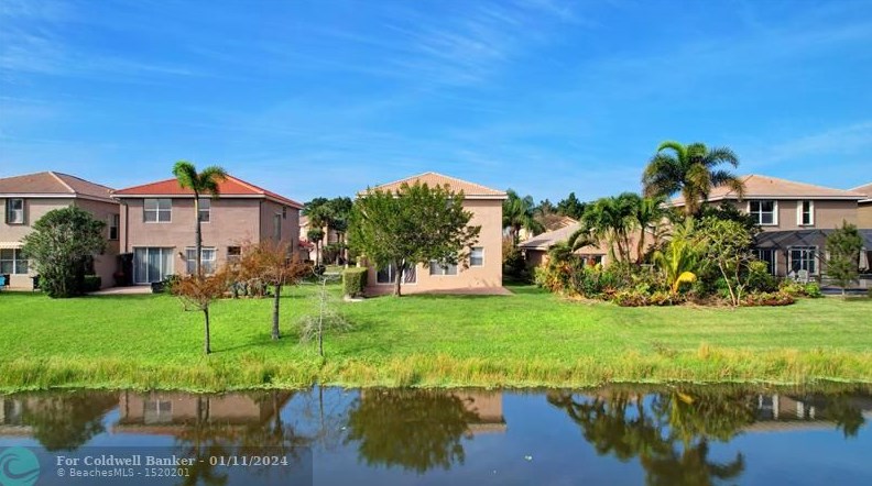 5480 Queenship Ct, Lake Worth FL  33463-5969 exterior