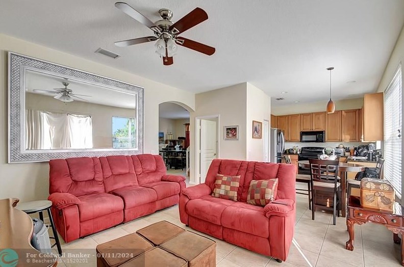 5480 Queenship Ct, Lake Worth FL  33463-5969 exterior
