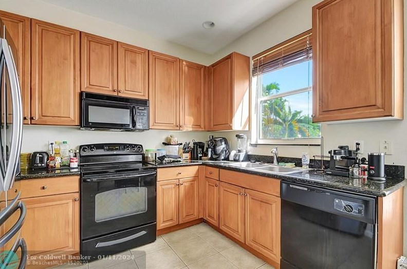 5480 Queenship Ct, Lake Worth FL  33463-5969 exterior
