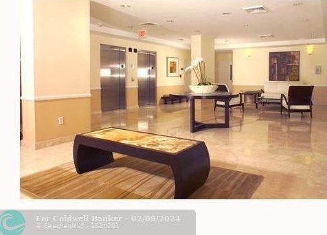 900 Sw 8th St #601, Miami, FL 33130
