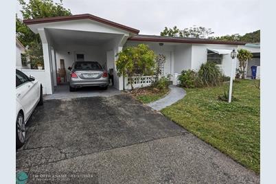 5119 NW 43rd Ct - Photo 1