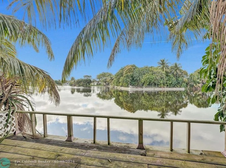 6310 Kimberly Blvd, Pompano Beach, FL 33068