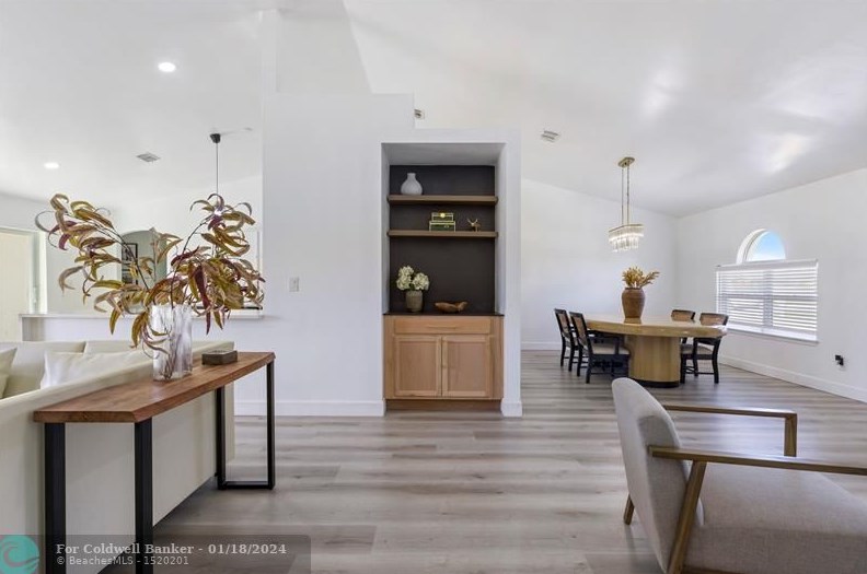 2062 Larchmont Ln, Fort Pierce FL  34984-4337 exterior