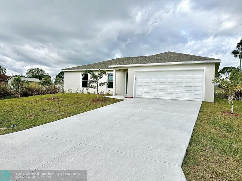 947 Stage St Se, Melbourne, FL 32909