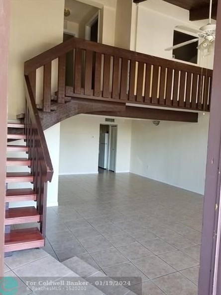 2421 N 40th Ave #106, Hollywood, FL 33021