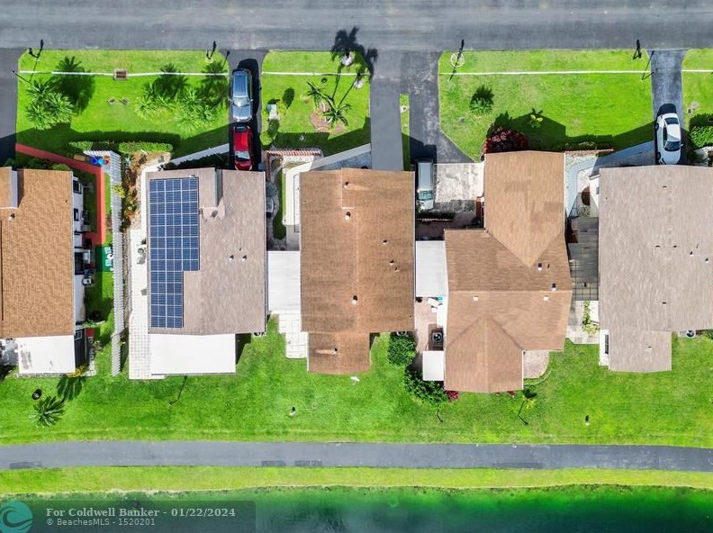 5094 Mirror Lakes Blvd, Boynton Beach FL  33472-1214 exterior