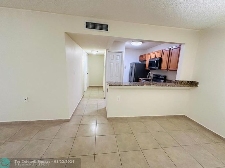 1162 Lake Terry Dr Apt M, West Palm Beach, FL