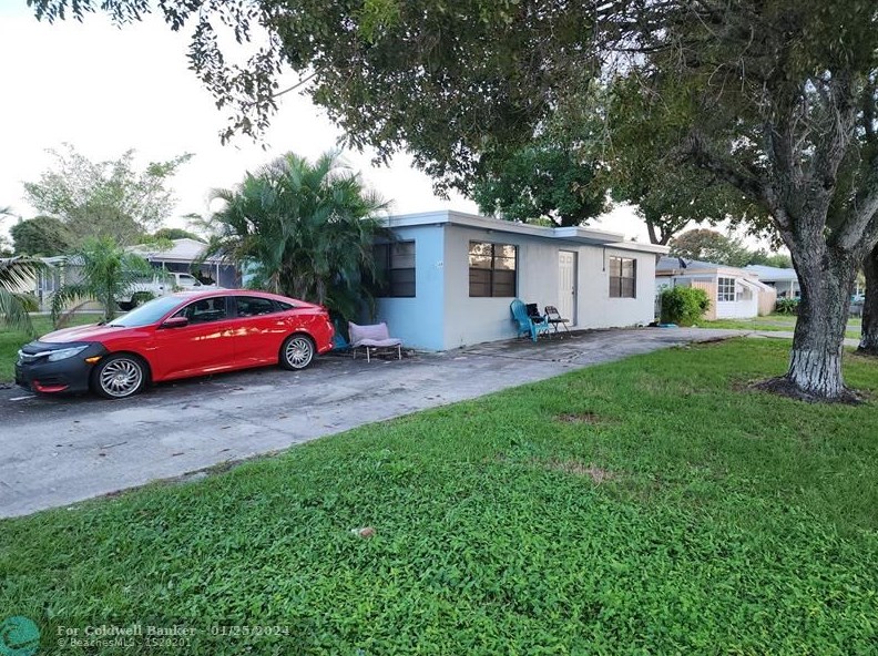 240 N Palm Dr, Boynton Beach, FL 33435