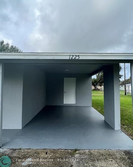 1225 Ne 16th Ave, Okeechobee, FL 34972