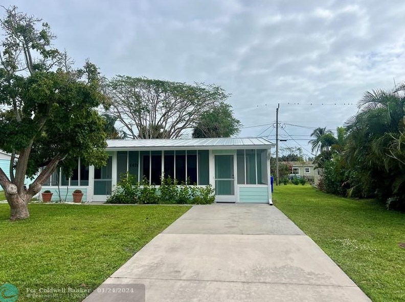 1470 4th Ct, Vero Beach, FL 32960-5818