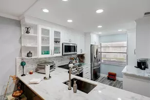 9261 Vista Del Lago, Boca Raton, FL 33428 - Photo 8