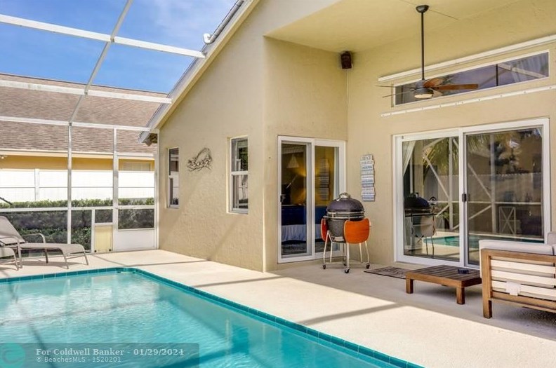 6334 Barbara St, Jupiter, FL 33458-6682