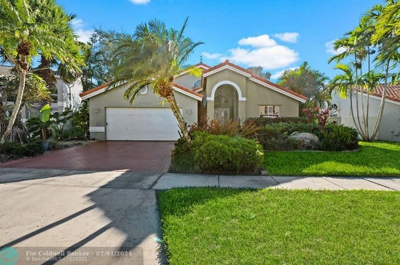 20196 9th Dr, Hollywood, FL 33029-3422