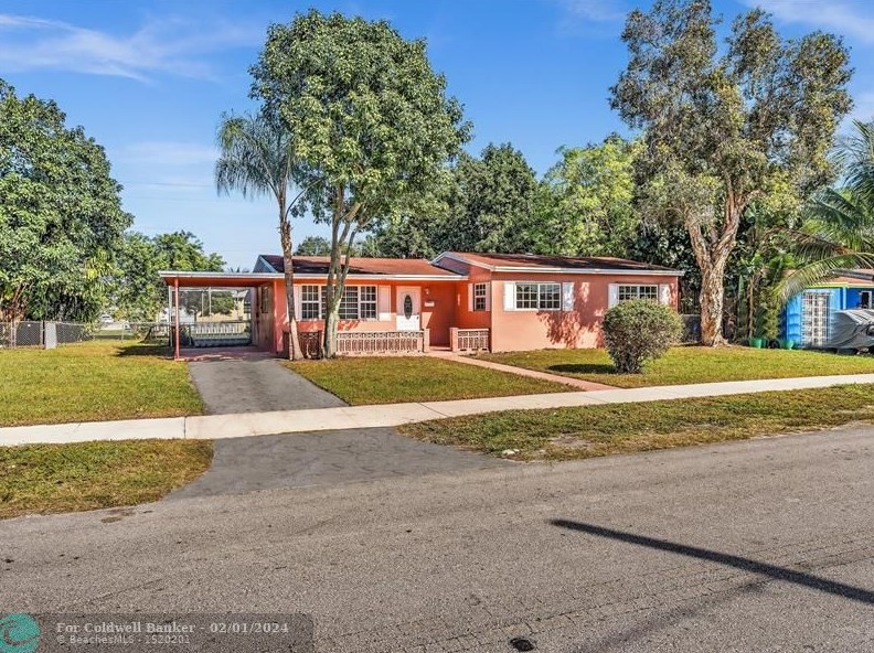 921 183rd Dr, Miami, FL 33169-4263