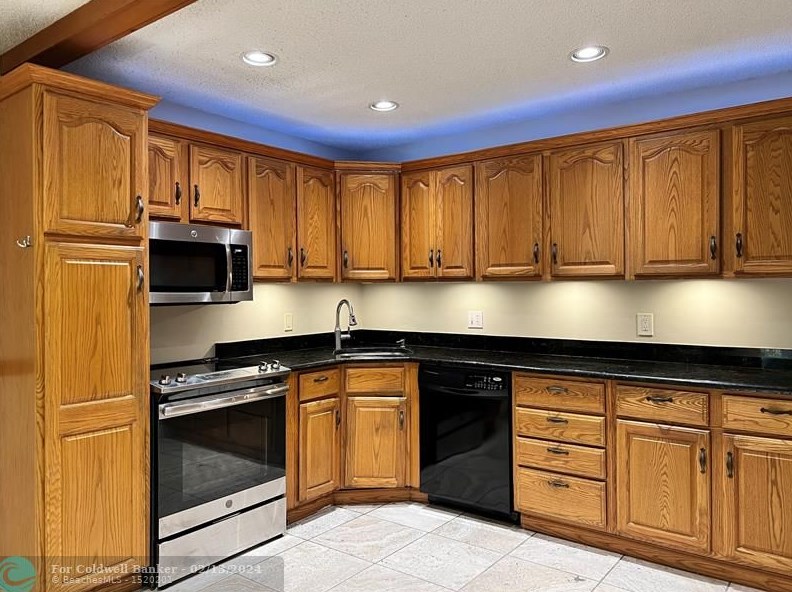 511 Shady Pine Way #d2, West Palm Beach, FL 33415