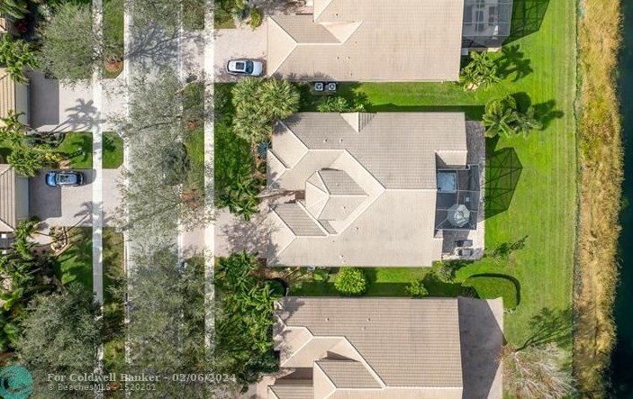 7062 Great Falls Cir, Boynton Beach FL  33437-3998 exterior