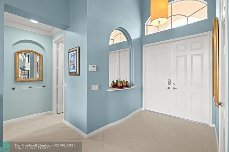 7062 Great Falls Cir, Boynton Beach FL  33437-3998 exterior