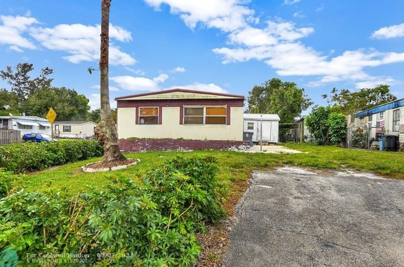 10712 Sandalfoot Blvd, Boca Raton, FL 33428-5602