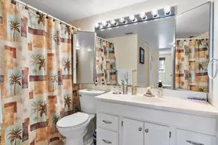 111 Golden Isles Dr, Hallandale Beach, FL 33009 - Photo 30