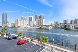 111 Golden Isles Dr, Hallandale Beach, FL 33009 - Photo 22