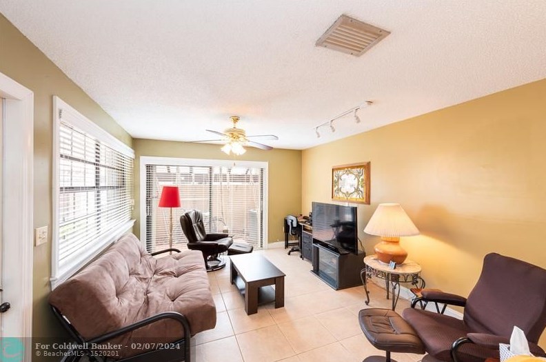 11232 132nd Ct, Miami, FL 33186-7908