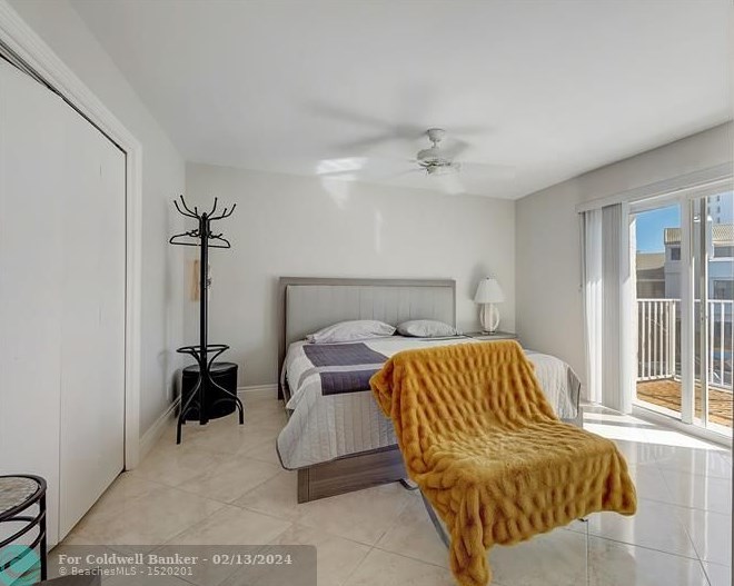 1118 Russell Dr, Boca Raton FL 33487-4222 exterior