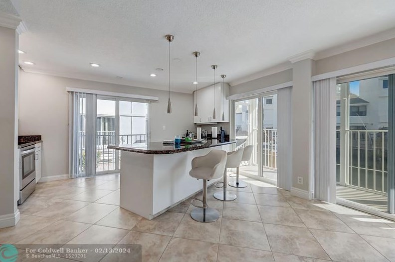 1118 Russell Dr, Boca Raton FL 33487-4222 exterior