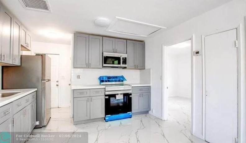 403 Sw 4th Terrace #2, Dania Beach, FL 33004