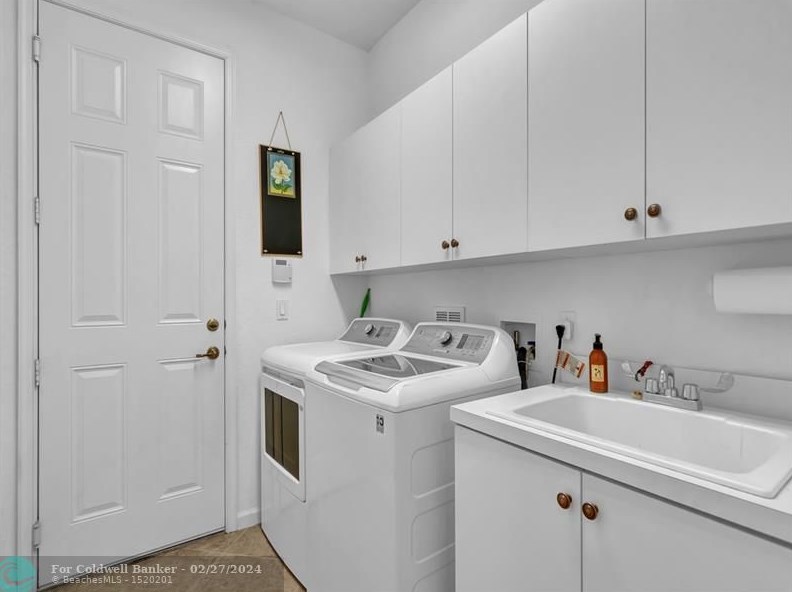 6240 Coverty Pl, Vero Beach FL  32966-6487 exterior