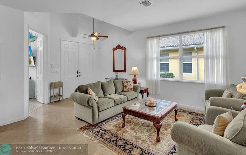 6240 Coverty Pl, Vero Beach FL  32966-6487 exterior