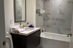 851 NE 1st Ave, Miami, FL 33132 - Photo 20