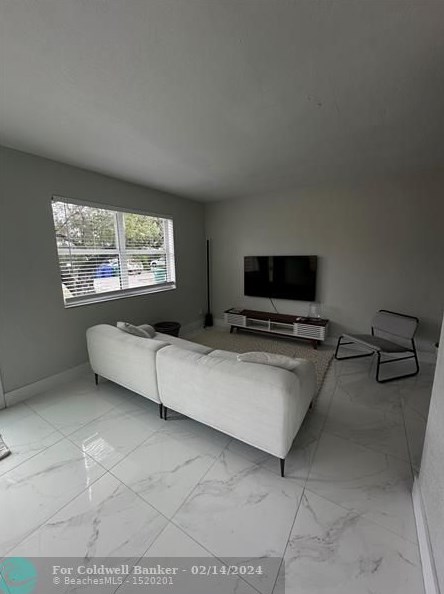 2630 Sw 30th Ct, Miami, FL 33133