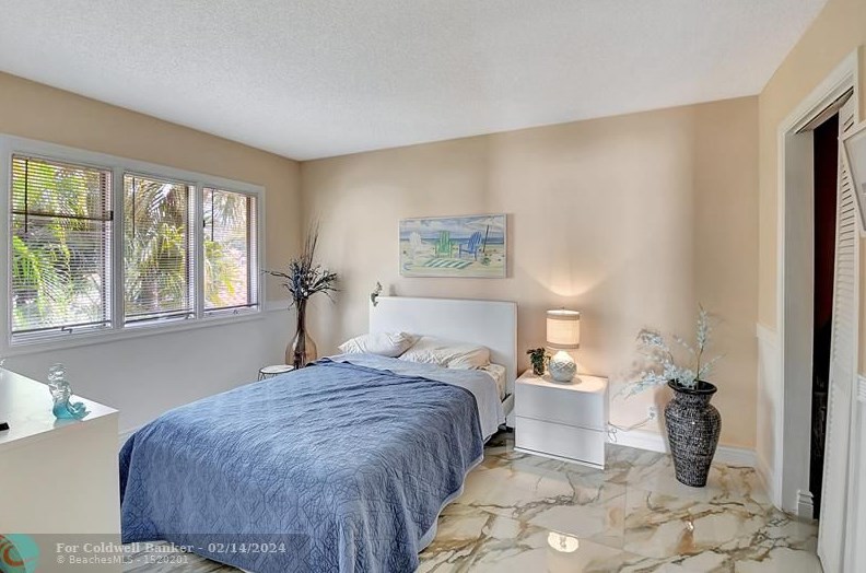 7882 Granada Pl, Boca Raton, FL 33433-6303