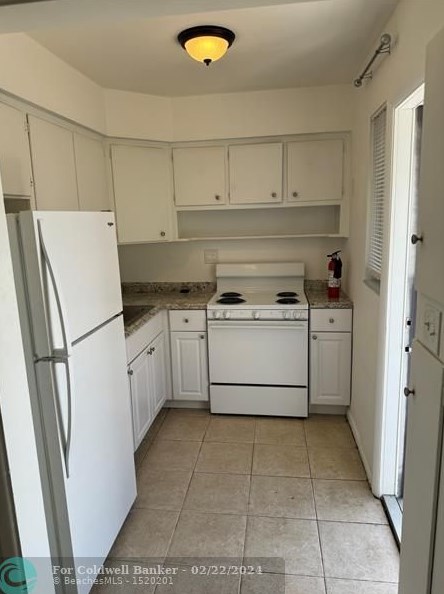 541 Ne 45th St, Boca Raton, FL 33431